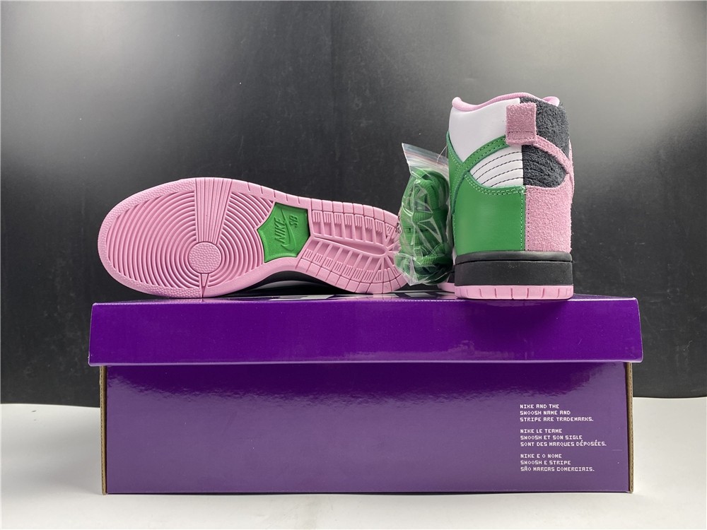 Nike Dunk SB Hi “Invert Celtics” CU7349-001
