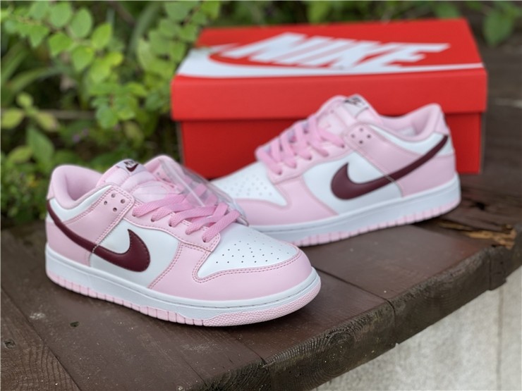 Nike Dunk Low GS 