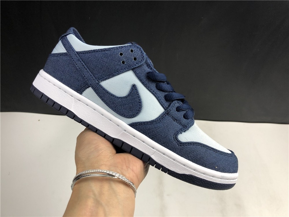 Nike SB ZOOM Dunk Low PRO 854866-444