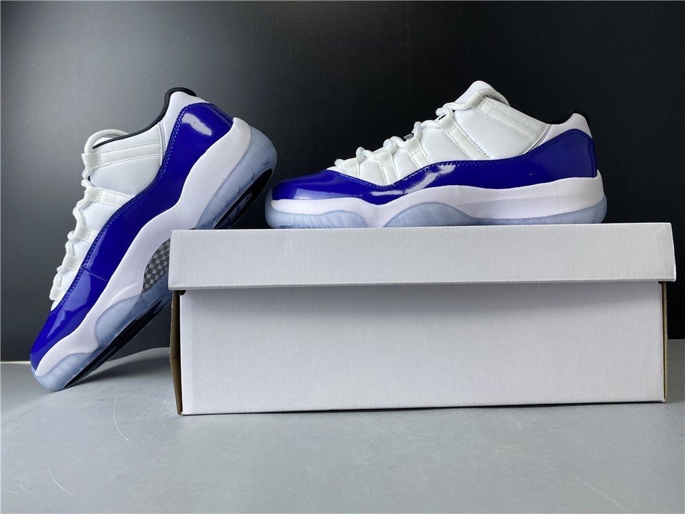 Air Jordan 11 Low WMNS “Concord” AH7860-100