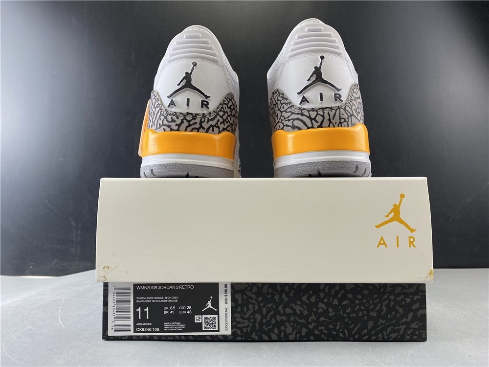 Air Jordan 3 WMNS “Laser Orange”  CK9246-108