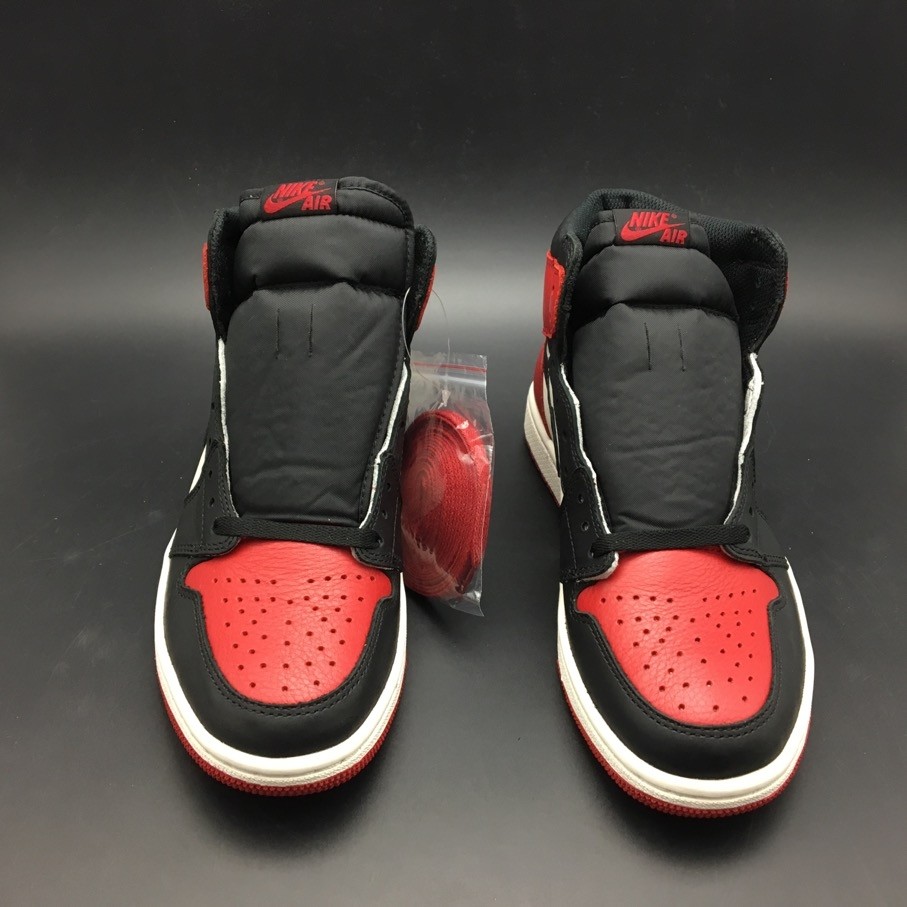Air Jordan 1 Retro High OG Bred Toe  555088-610