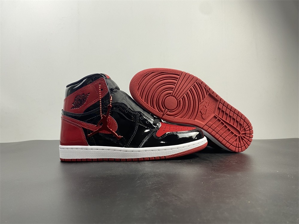 AIR JORDAN 1 HIGH OG 