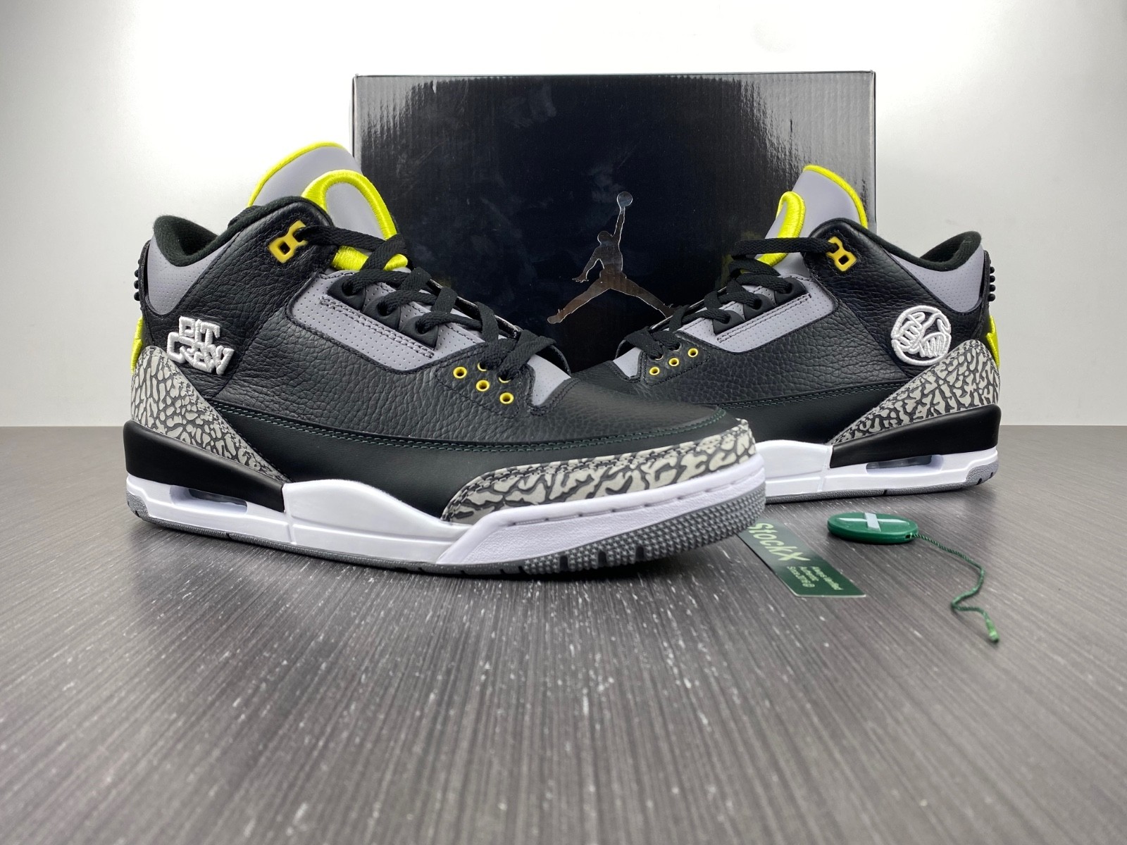 Air Jordan 3 Oregon Pit Crew - 282240-594