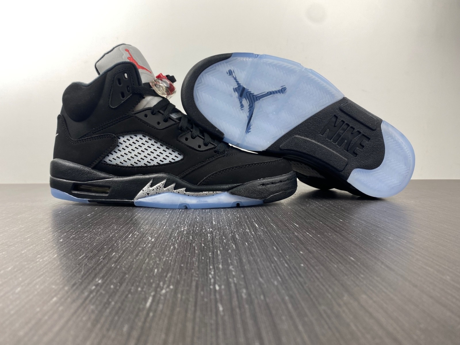 air Jordan 5 Retro Black Metallic 845035-003