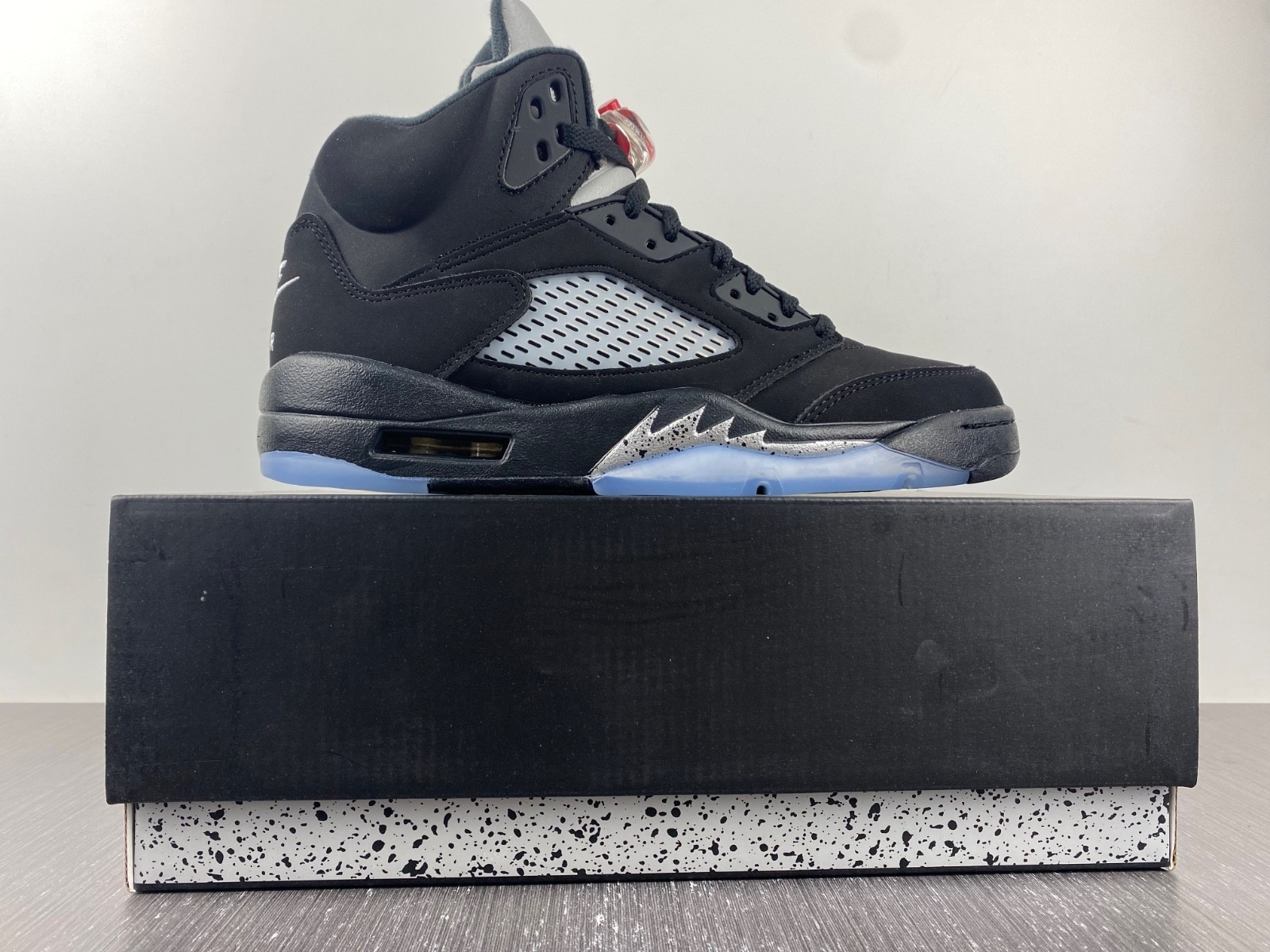 air Jordan 5 Retro Black Metallic 845035-003