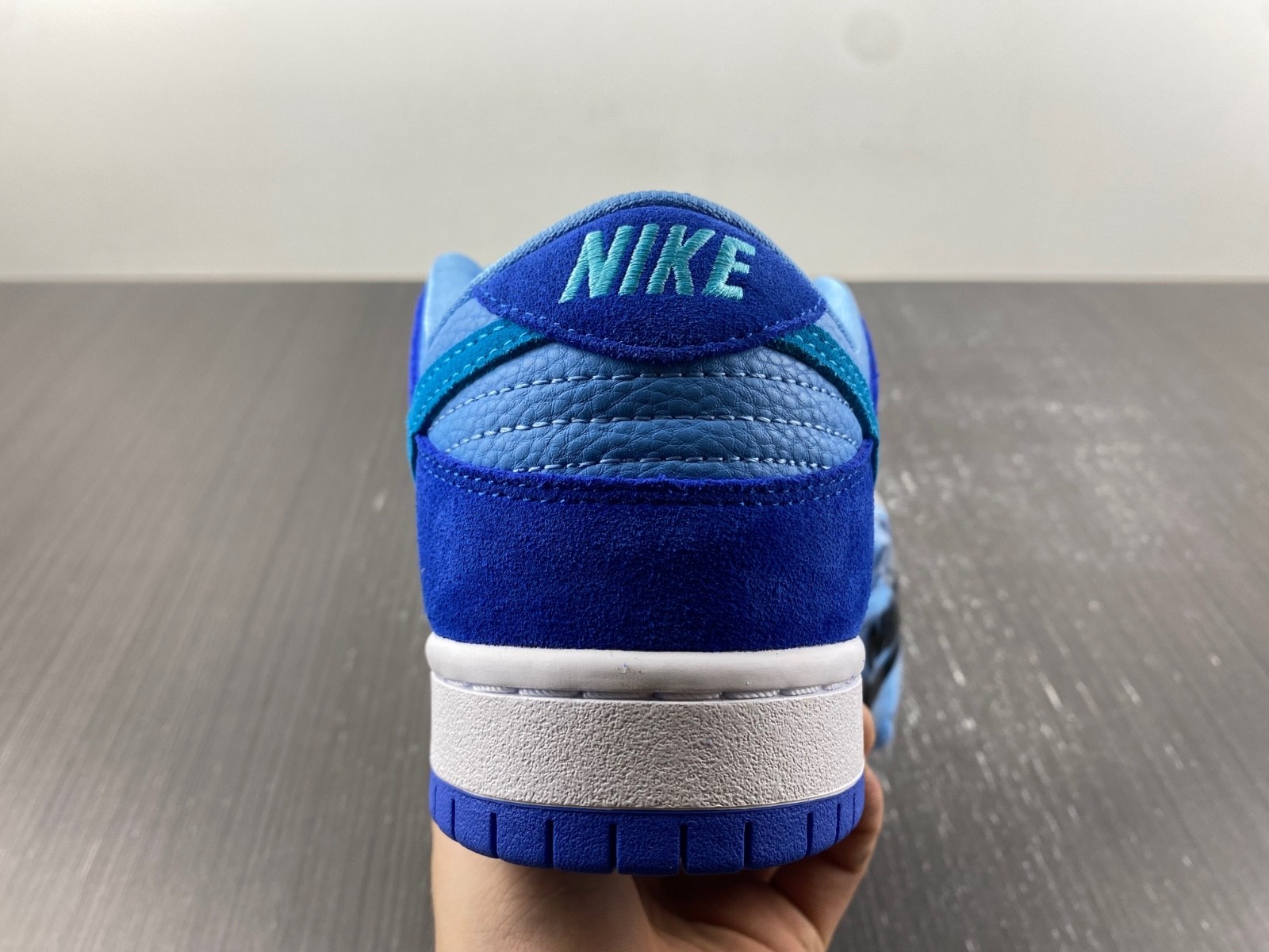 Nike SB Dunk Low Blue Raspberry - DM0807-400