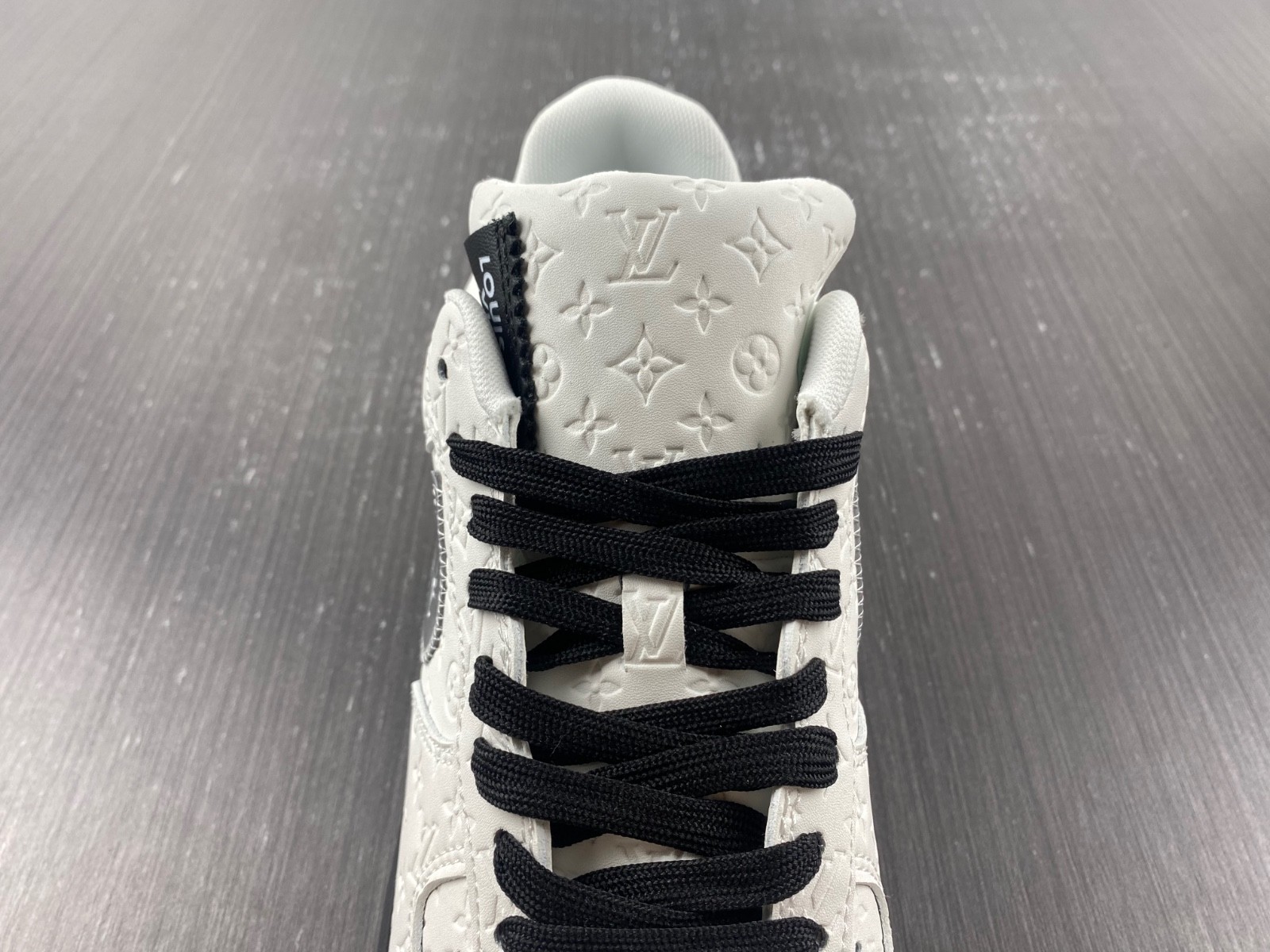 NIKE LOW AIR FORCE 1 X WHITE White / Black MS0232