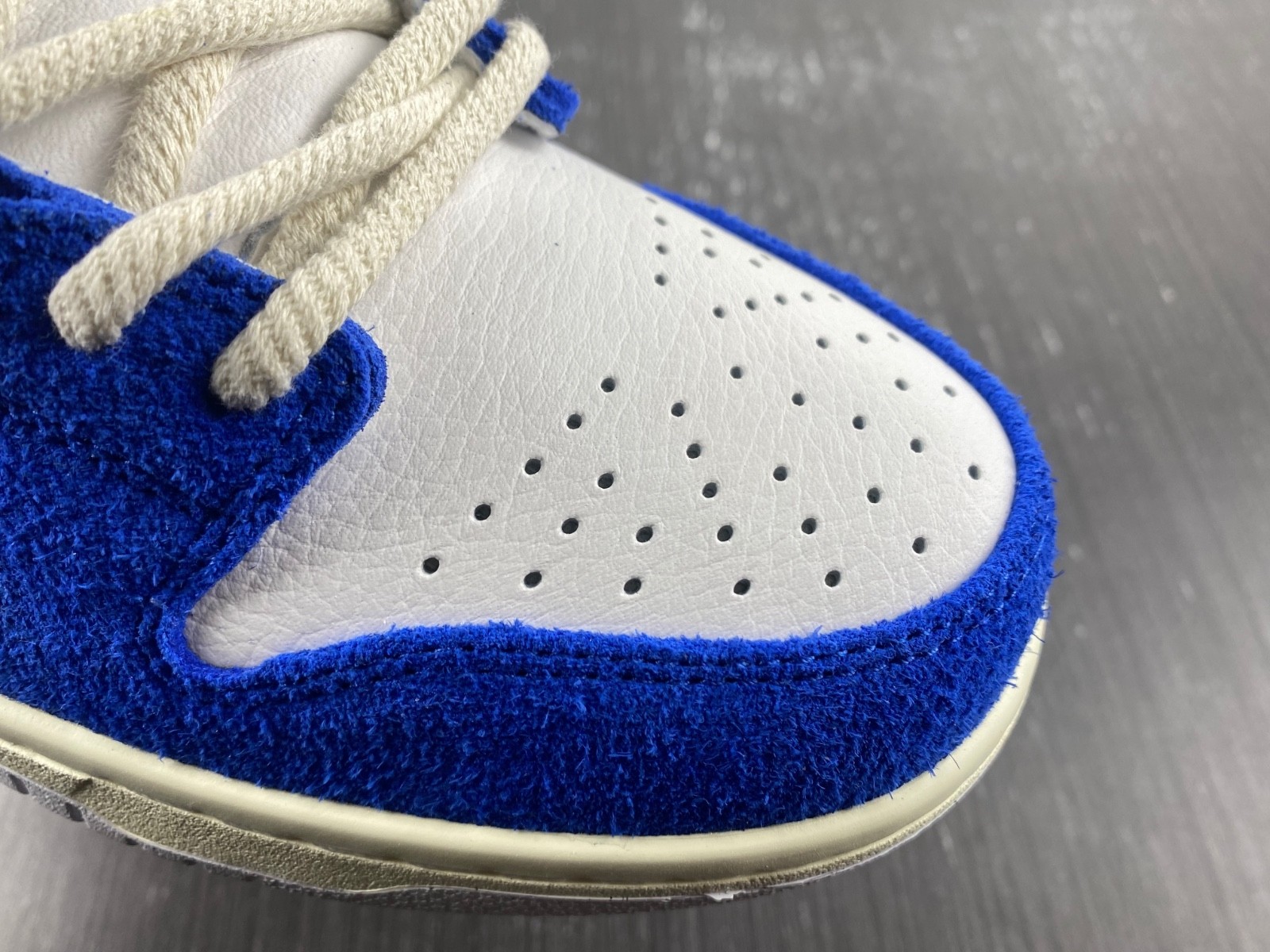 Nike SB Dunk Low Pro Fly Streetwear - DQ5130-400