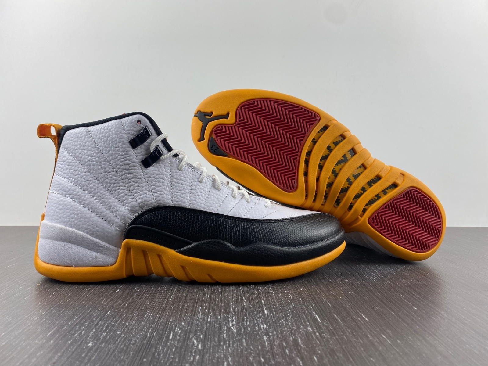 Air Jordan 12 25 Years In China DR8887-100