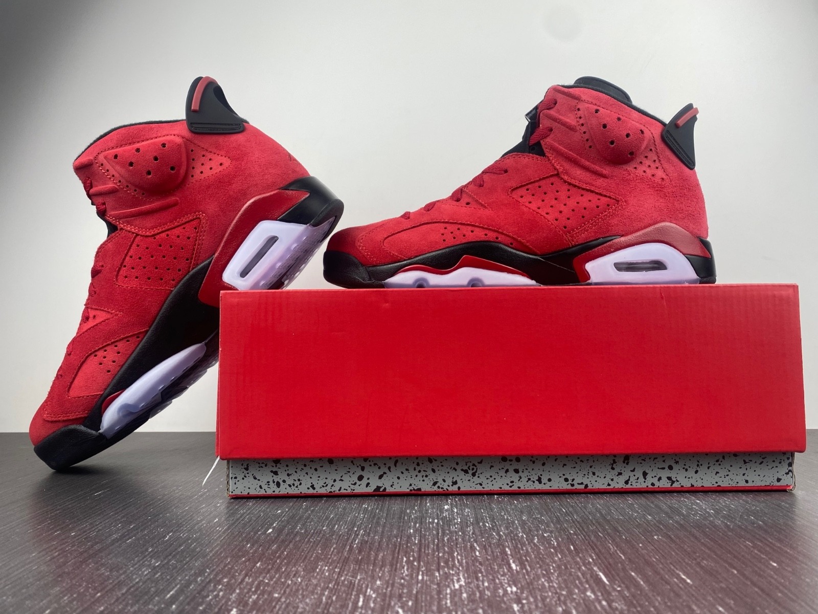 Air Jordan 6 Toro Varsity Red CT8529-600