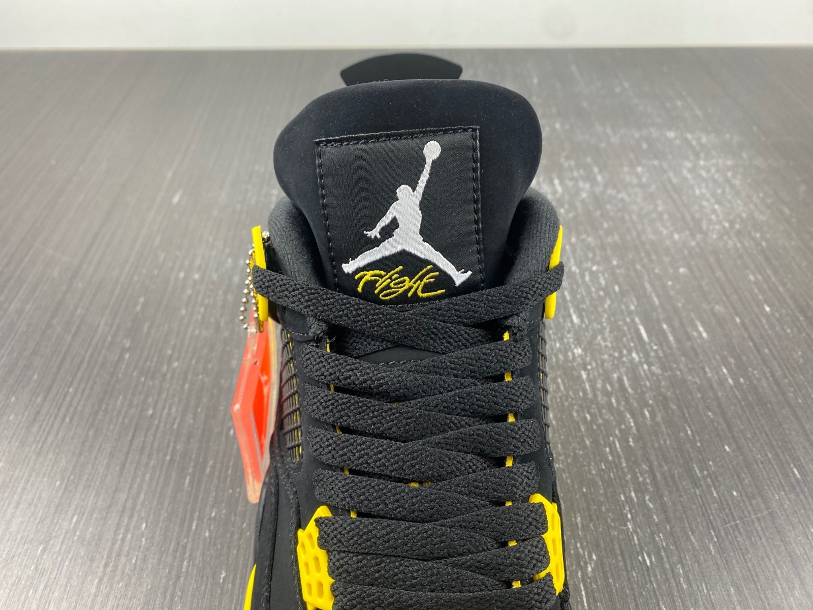 Air Jordan 4 Thunder 2023 DH6927-017