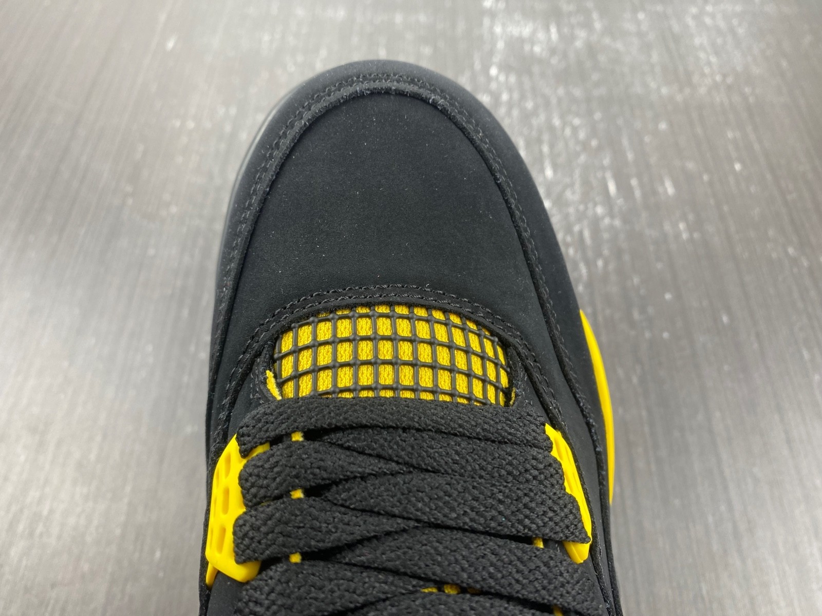 Air Jordan 4 Thunder 2023 DH6927-017