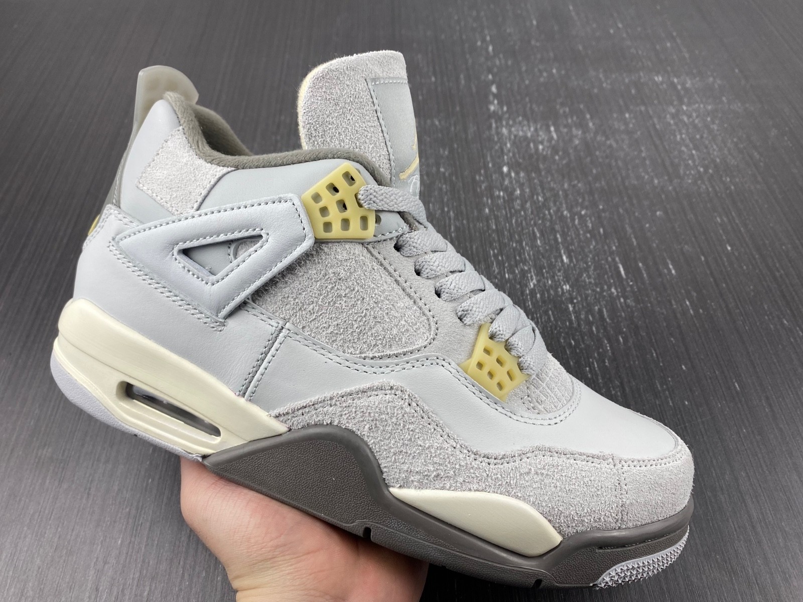 Air Jordan 4 Retro SE Craft Photon Dust - DV3742-021