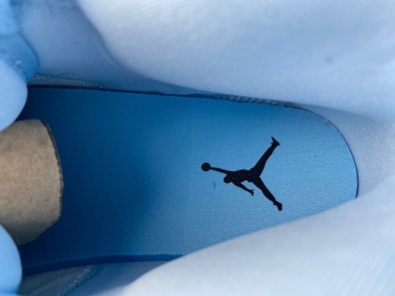 Air Jordan 1 Mid SE Ice Blue - DV1308-104