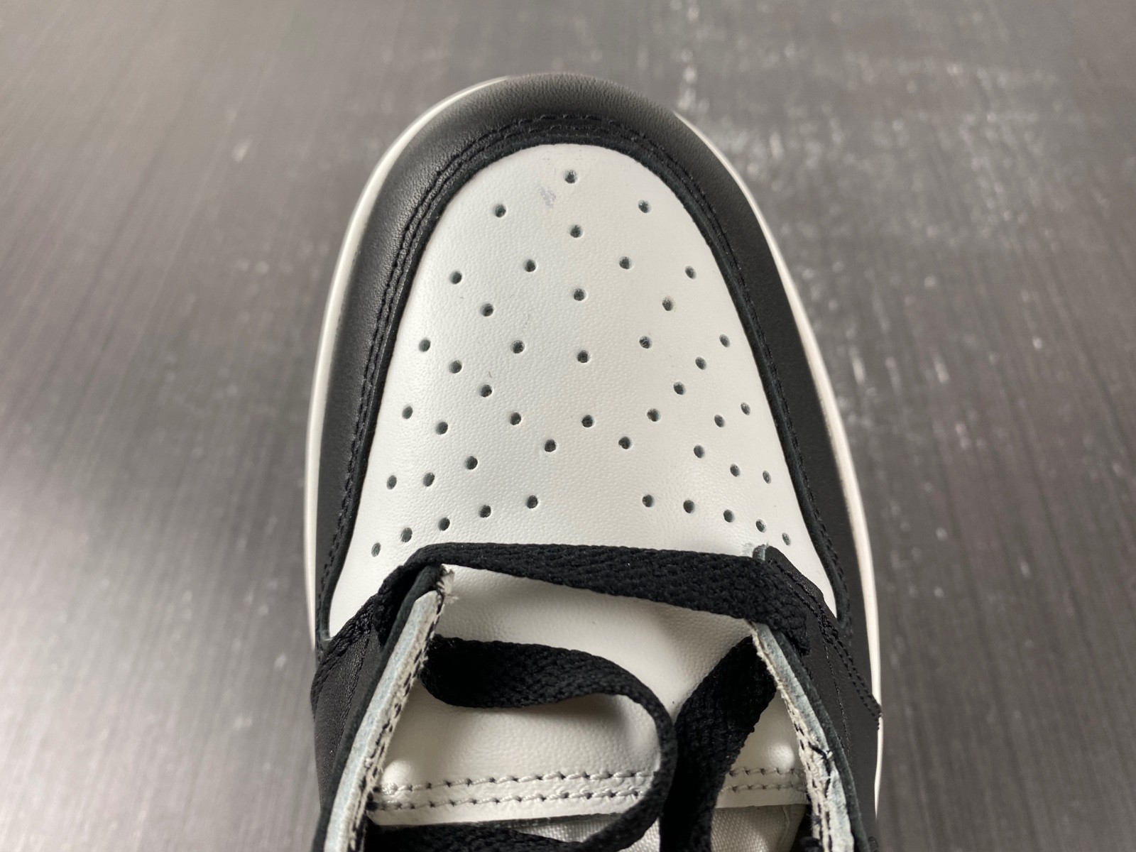 Air Jordan 1 Retro High 85 Black White BQ4422-001