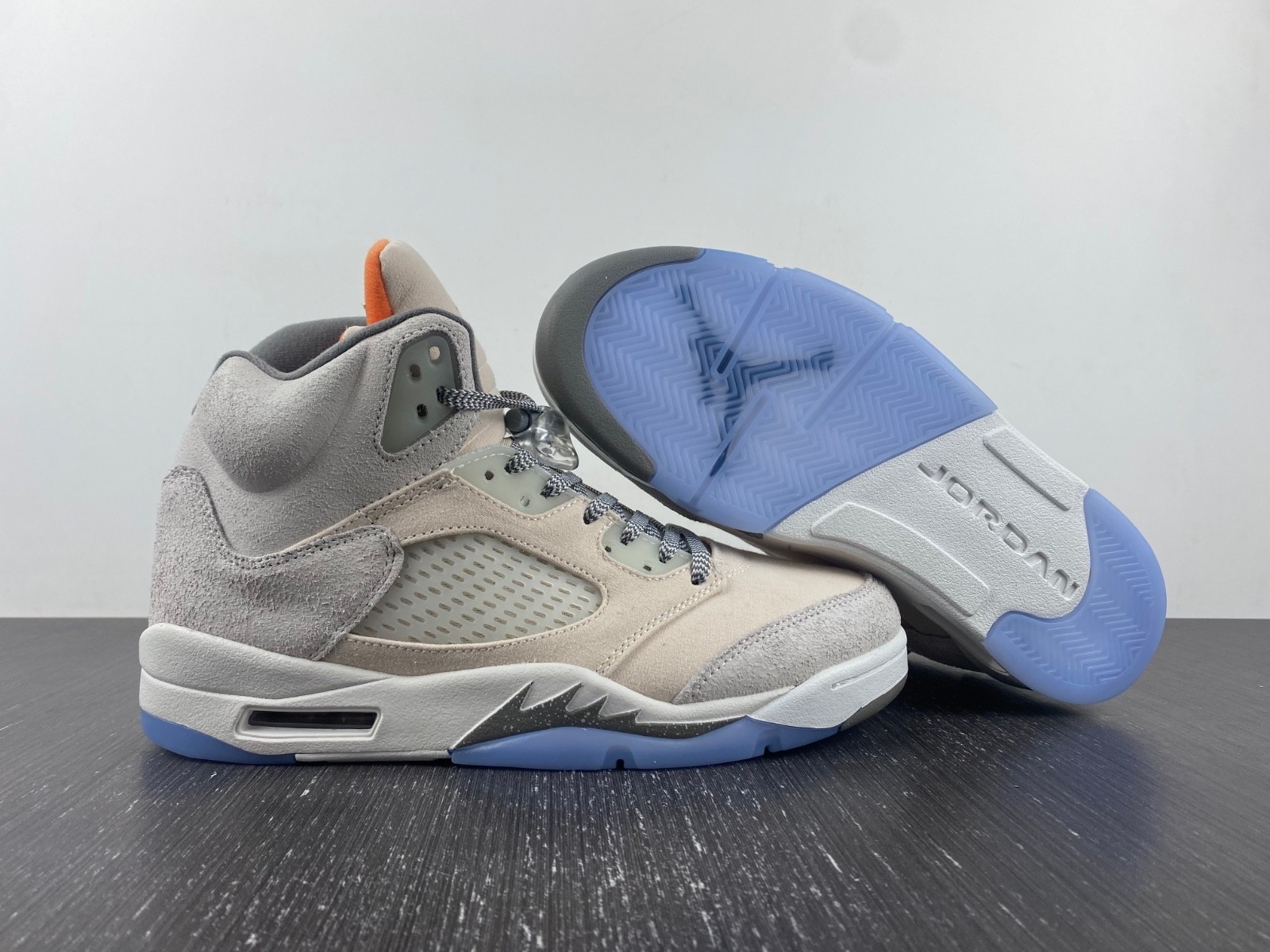 Air Jordan 5 Retro SE "Craft" FD9222-180