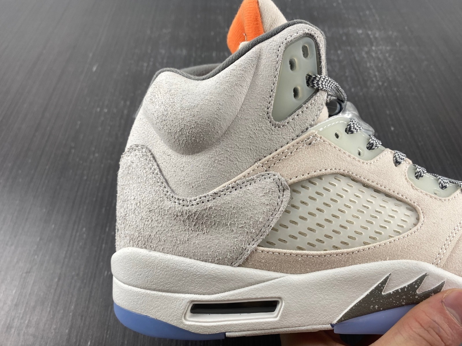Air Jordan 5 Retro SE "Craft" FD9222-180