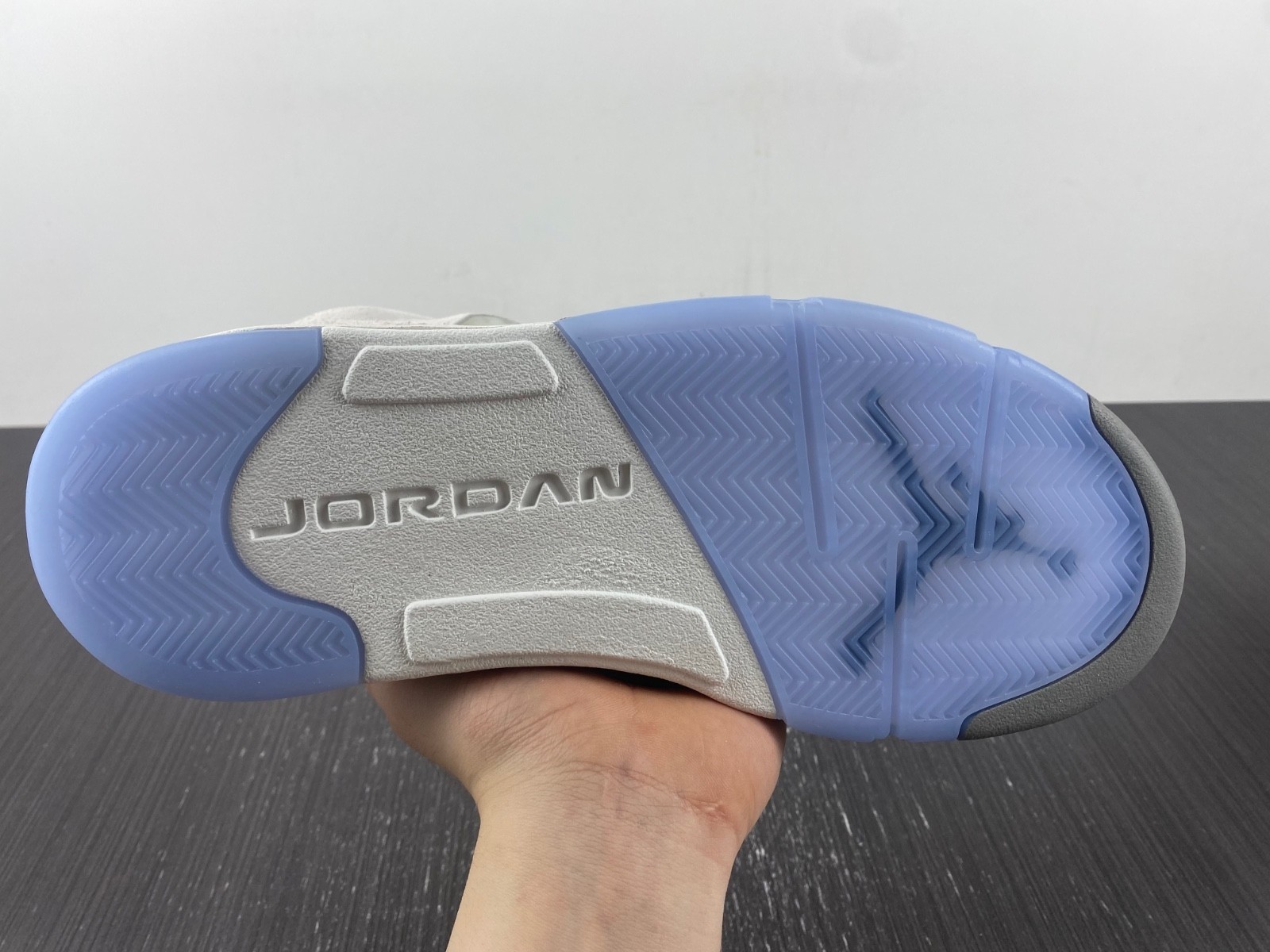 Air Jordan 5 Retro SE "Craft" FD9222-180