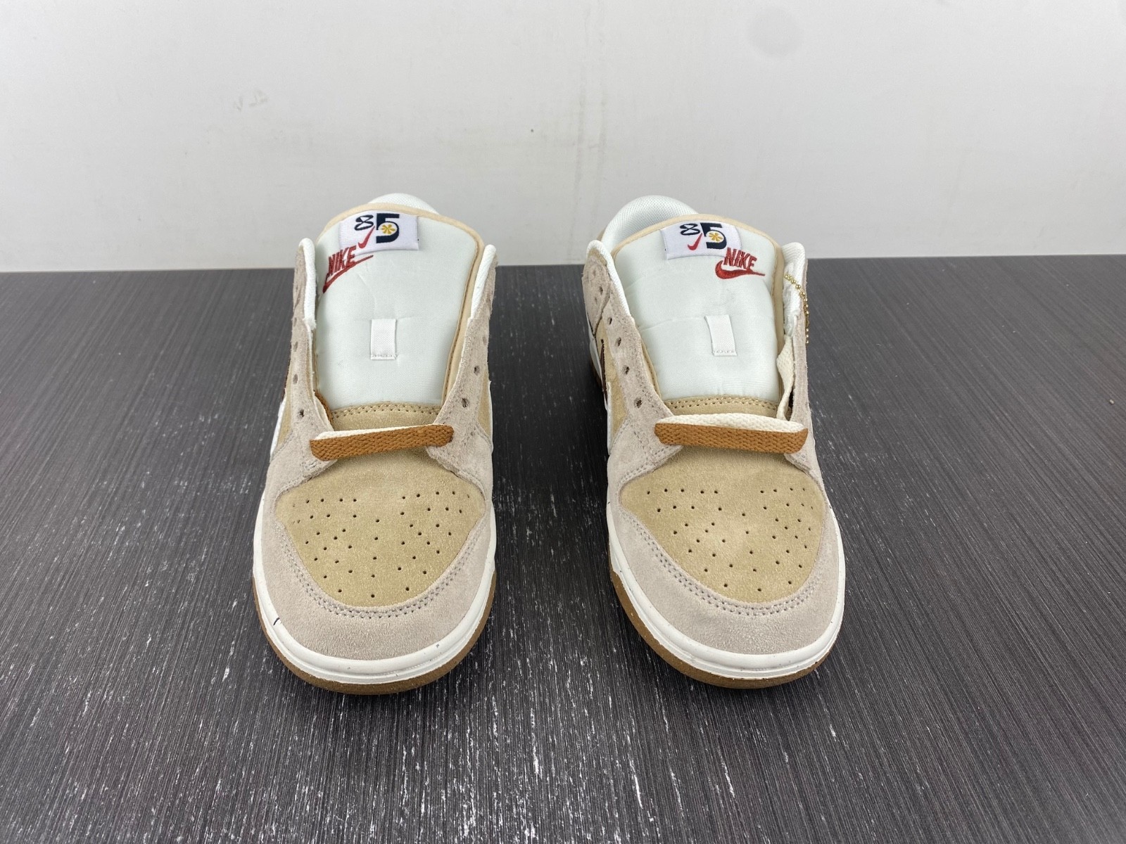 Nike Dunk Low Double Swoosh 85 DO9457-100-1