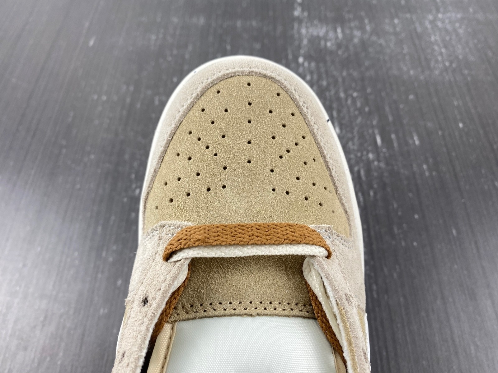 Nike Dunk Low Double Swoosh 85 DO9457-100-1