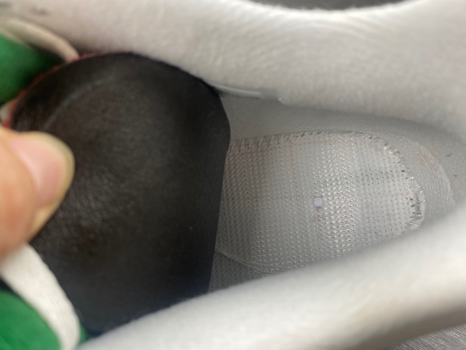 AIR JORDAN 4 RETRO SB PINE GREEN DR5415-103