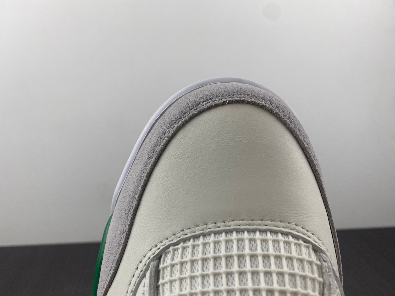 AIR JORDAN 4 RETRO SB PINE GREEN DR5415-103