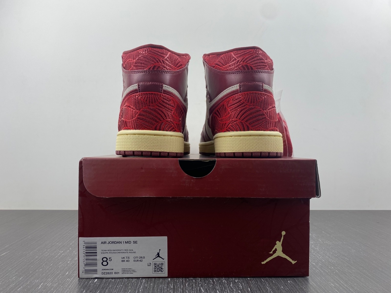 Air Jordan 1 Mid SE Tiki Leaf Team Red DZ2820-601