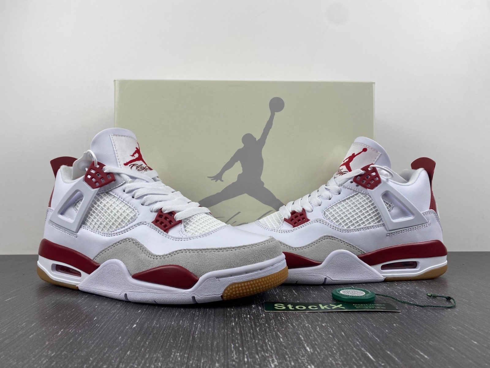 Nike_SB_x_Air_Jordan_4 DR5415-160