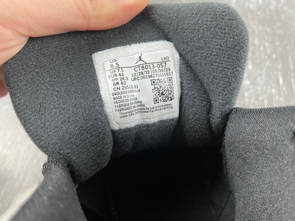 Air Jordan 12 Field Purple CT8013-057