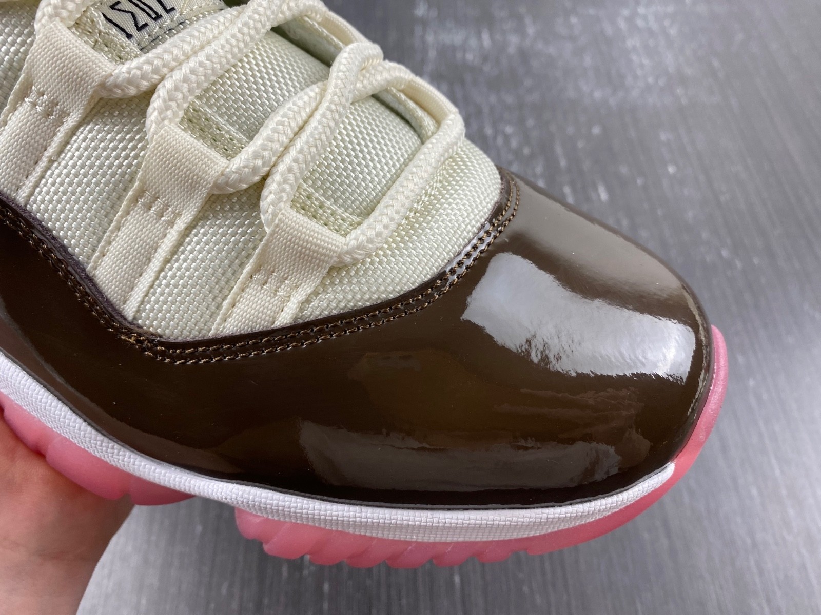 Air Jordan 11 Retro CT8012-126