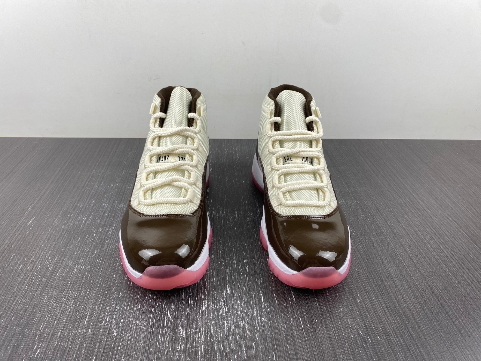 Air Jordan 11 Retro CT8012-126