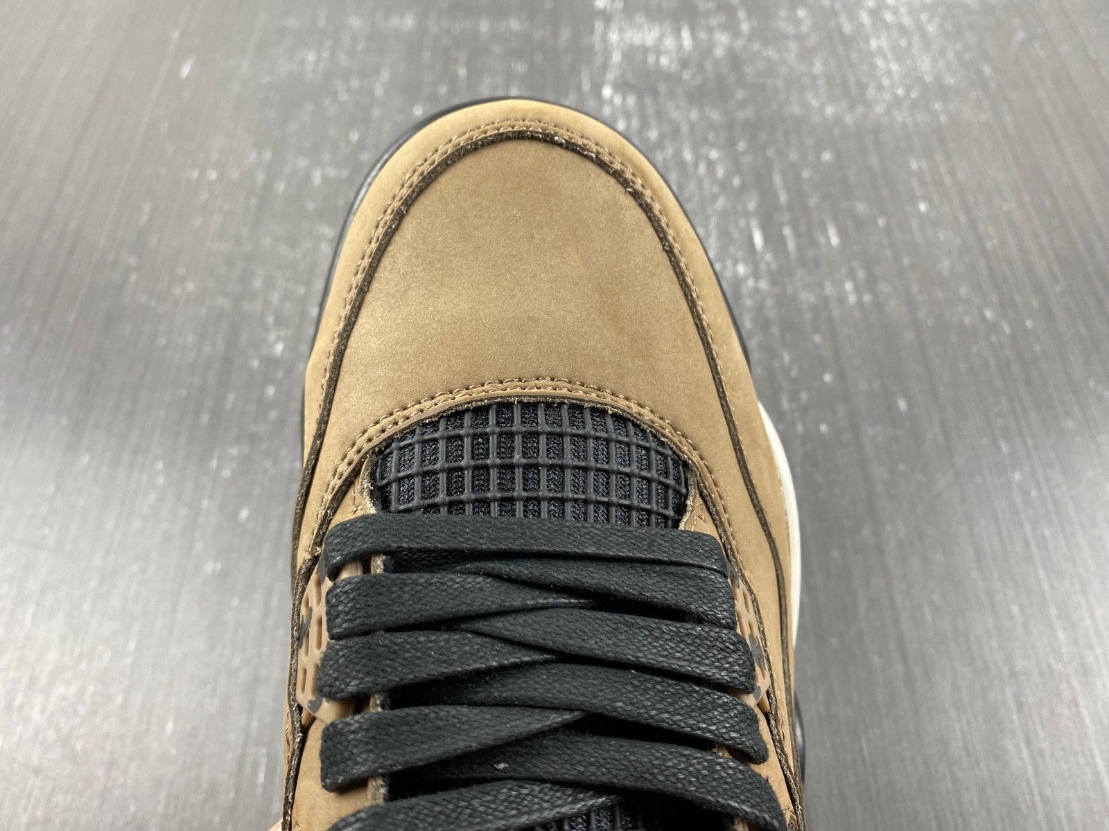 Travis Scott x Air Jordan 4 Olive AJ4-882335