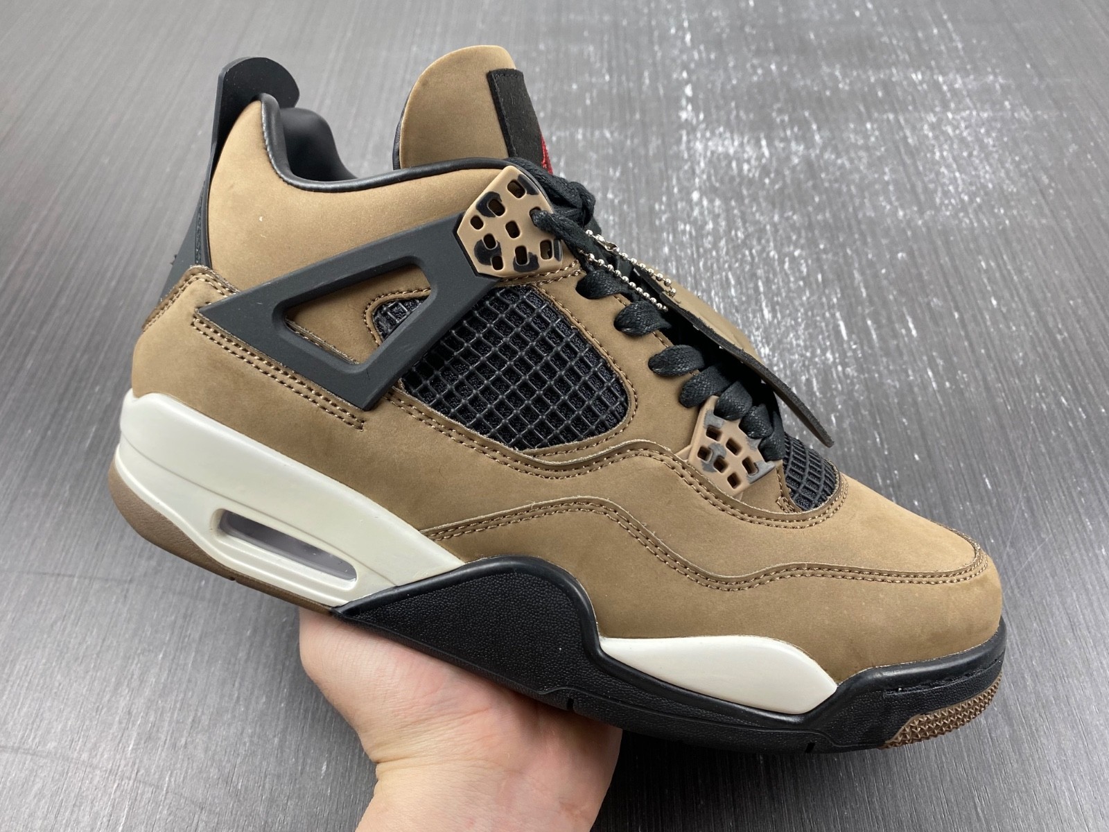Travis Scott x Air Jordan 4 Olive AJ4-882335