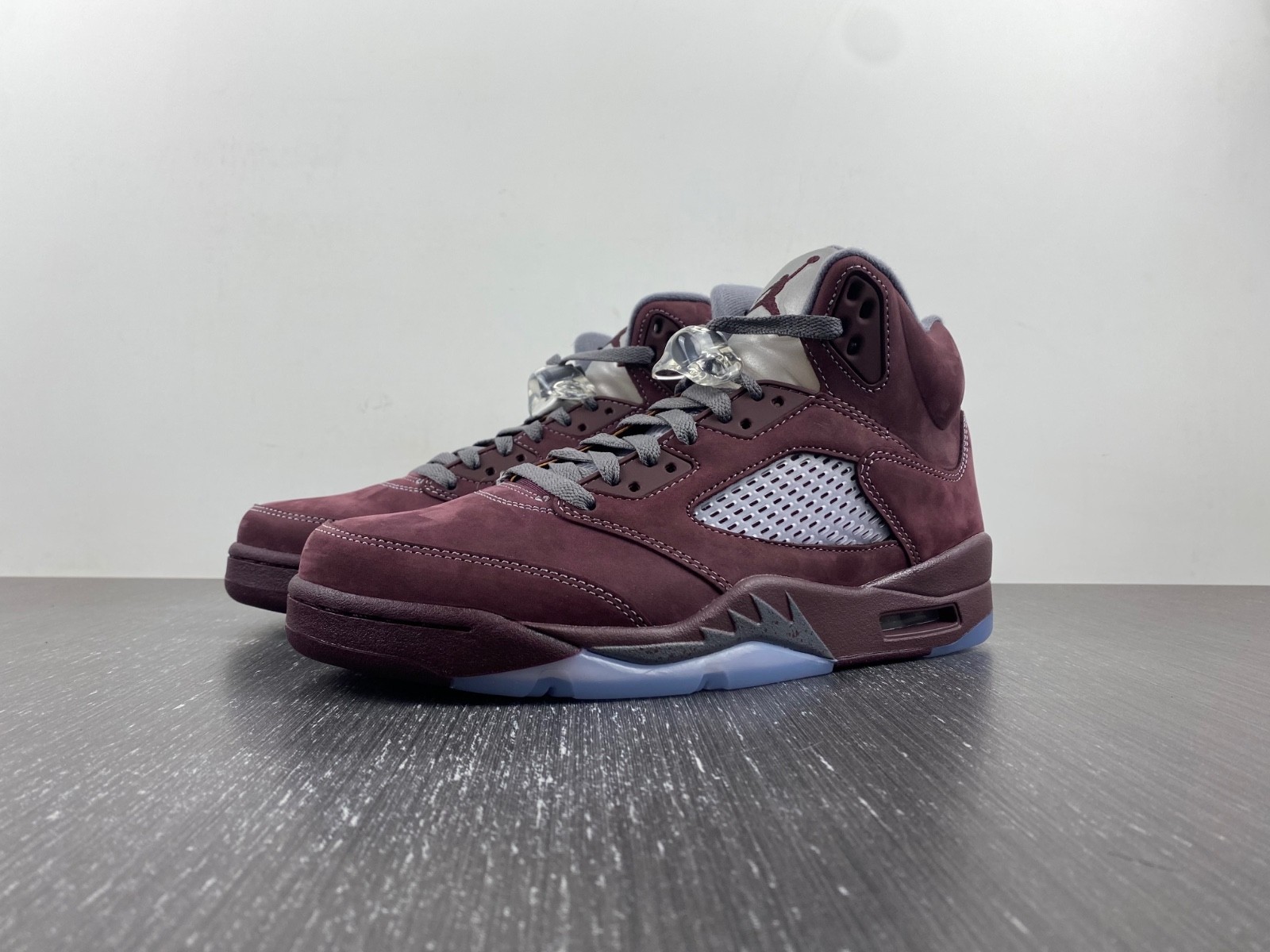 Air Jordan 5 Burgundy 2023 DZ4131-600