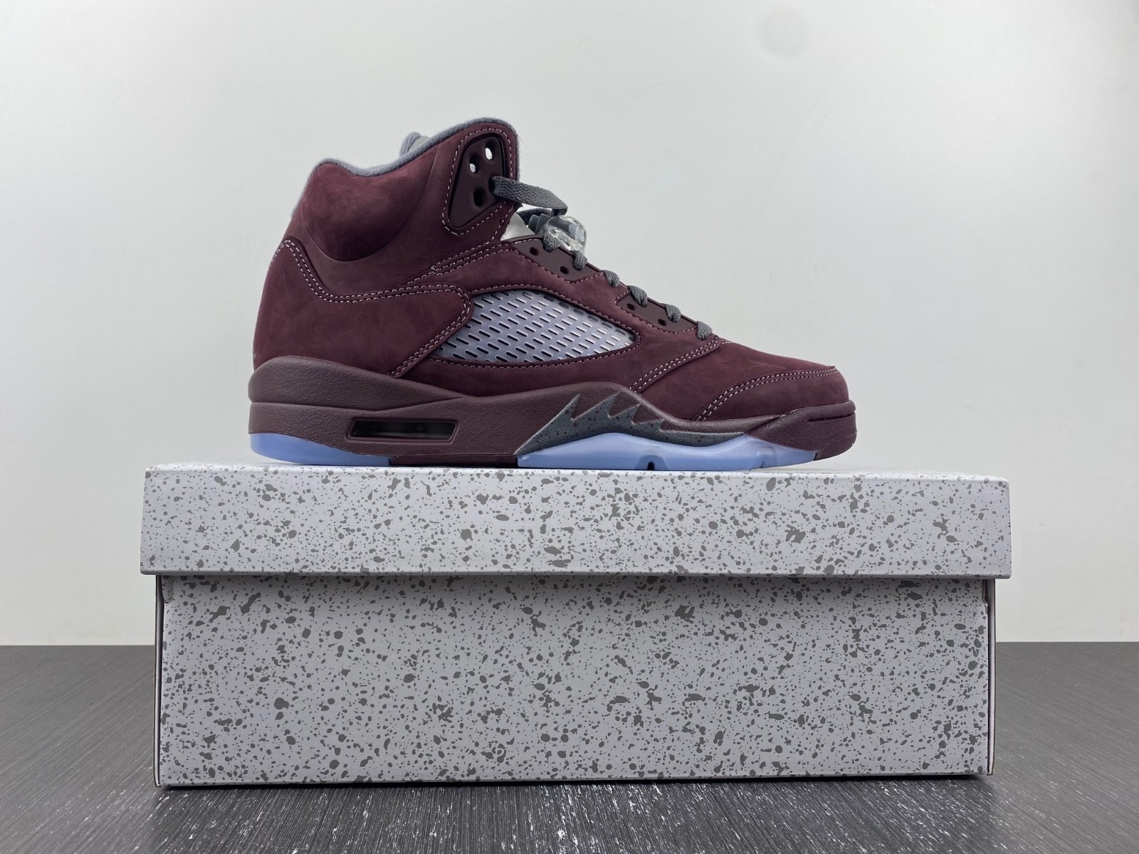 Air Jordan 5 Burgundy 2023 DZ4131-600