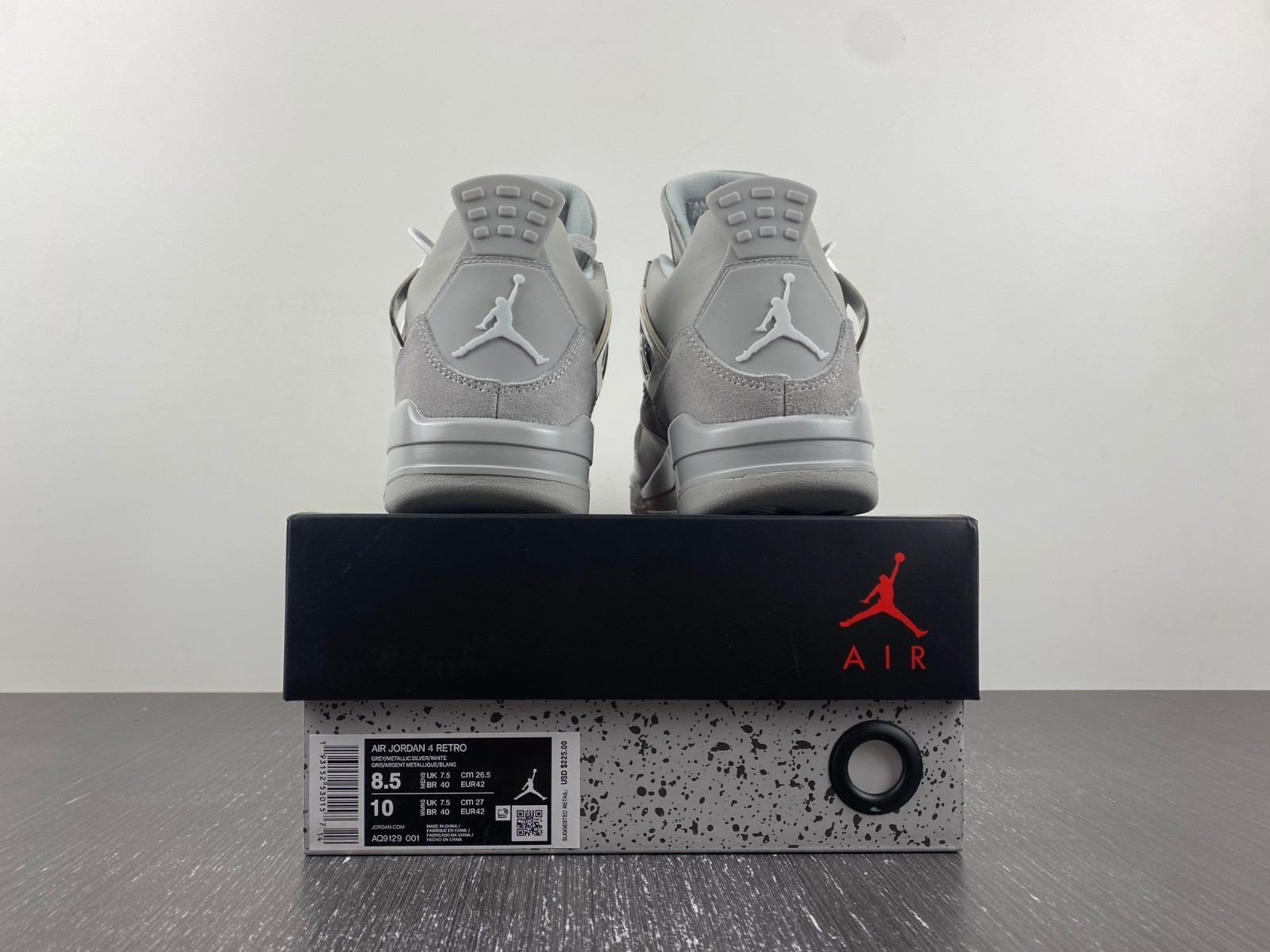 Air Jordan 4 Womens Frozen Moments AQ9129-001