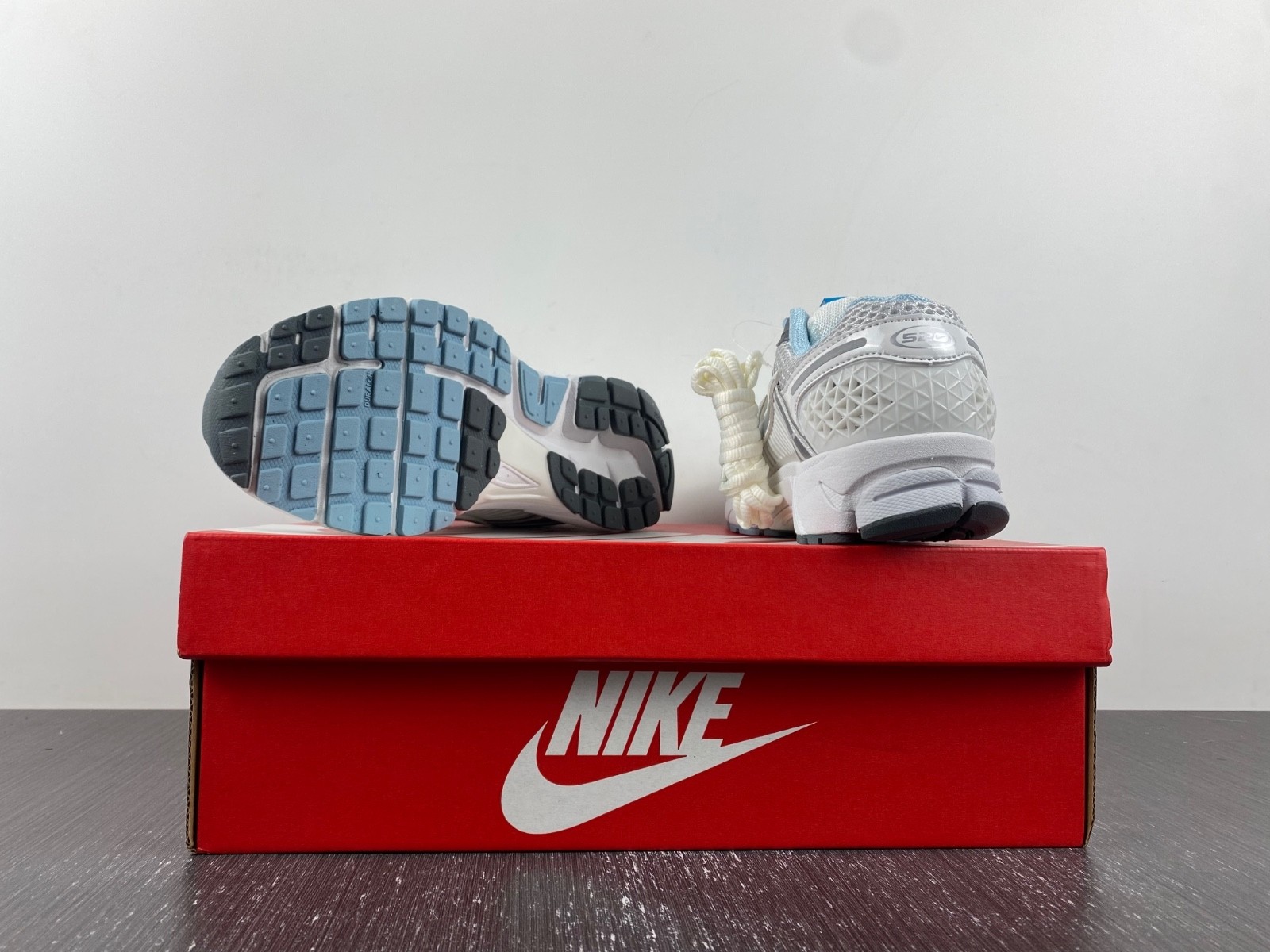 Nike Zoom Vomero 5 520 Pack FN3432-001