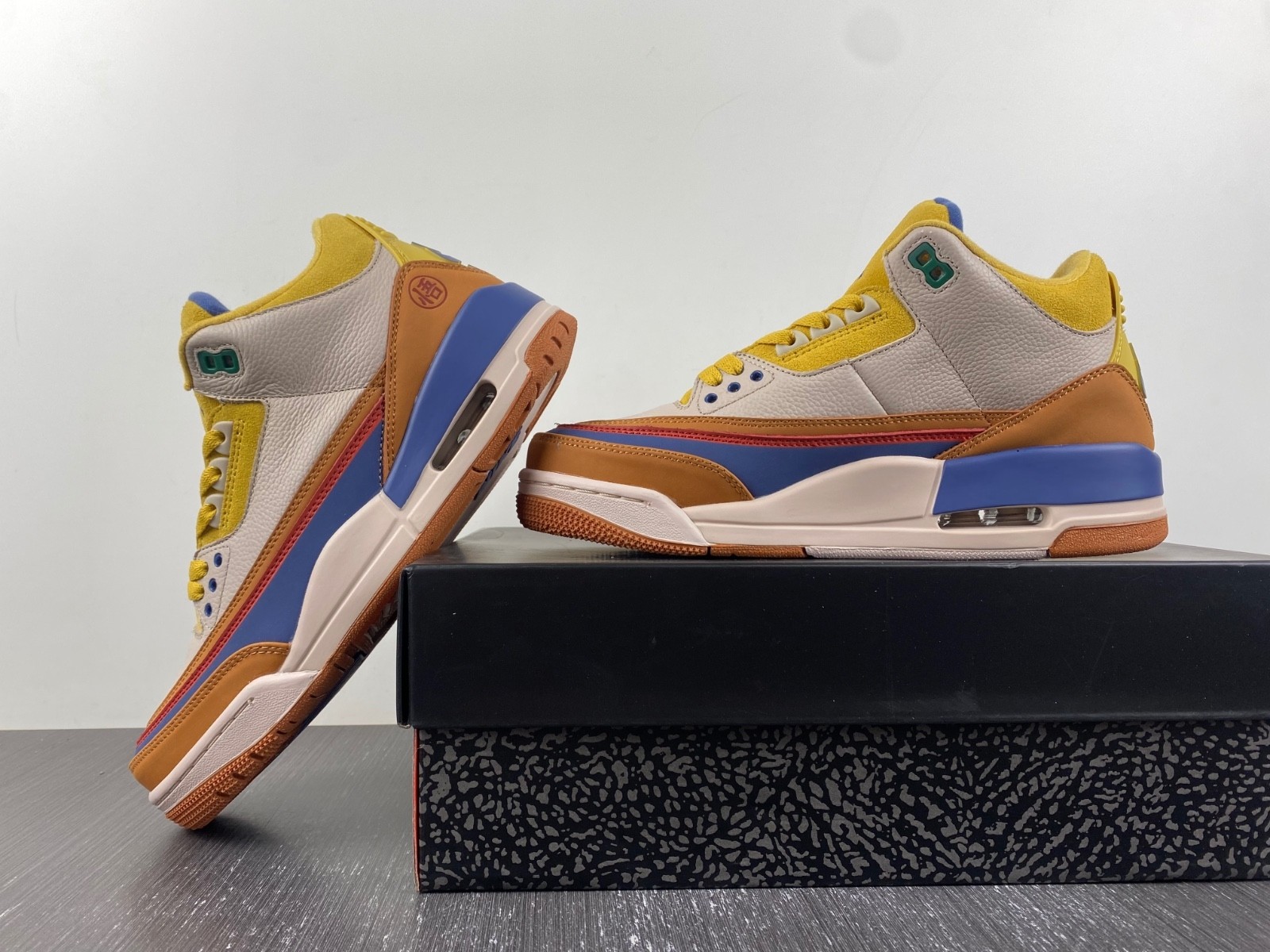 Air Jordan 3 retro WUKONG ELEMENT DX6660-900