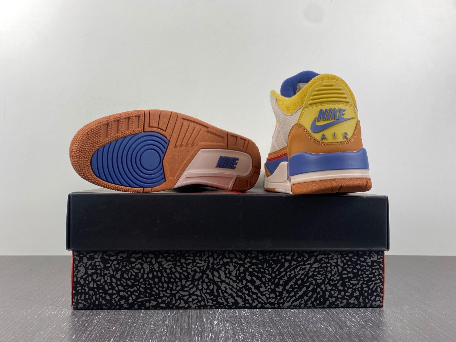 Air Jordan 3 retro WUKONG ELEMENT DX6660-900