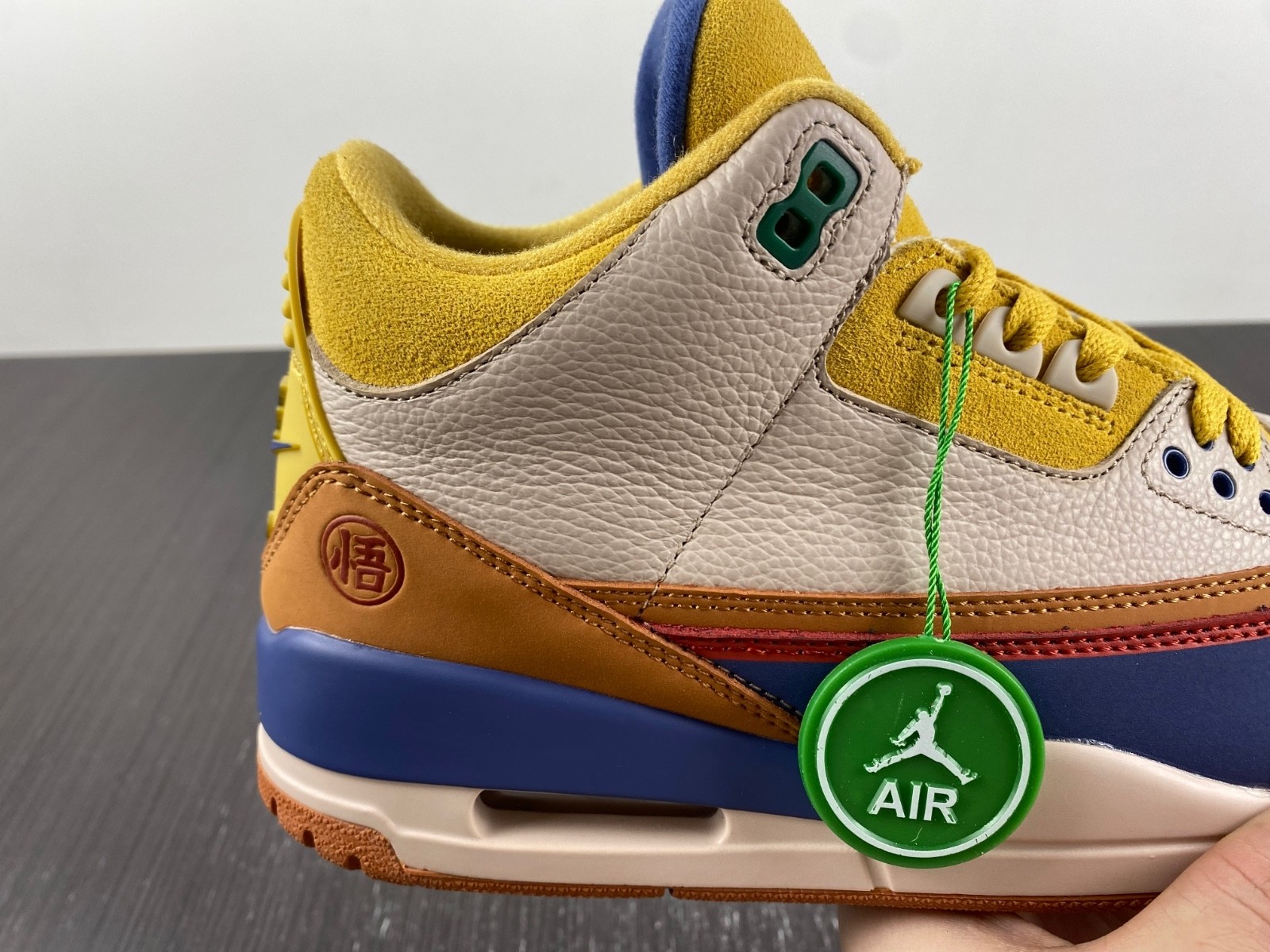 Air Jordan 3 retro WUKONG ELEMENT DX6660-900