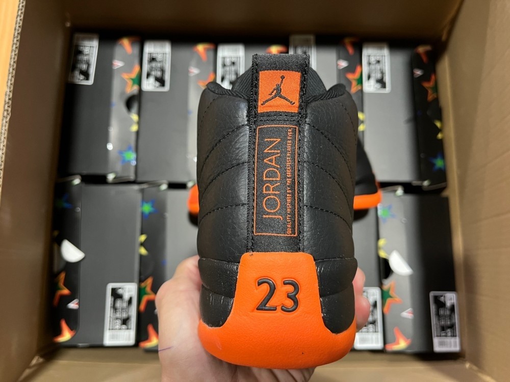 Air Jordan 12 WMNS Brilliant Orange FD9101-081