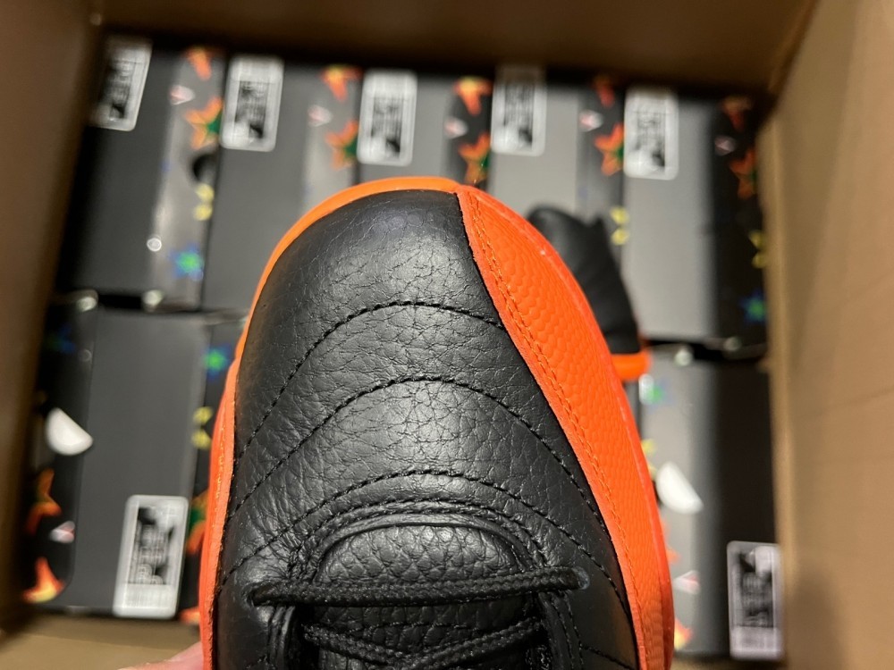 Air Jordan 12 WMNS Brilliant Orange FD9101-081