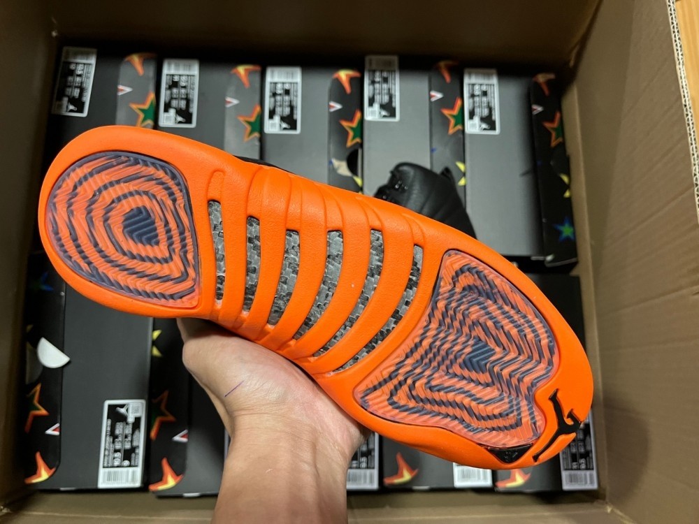 Air Jordan 12 WMNS Brilliant Orange FD9101-081