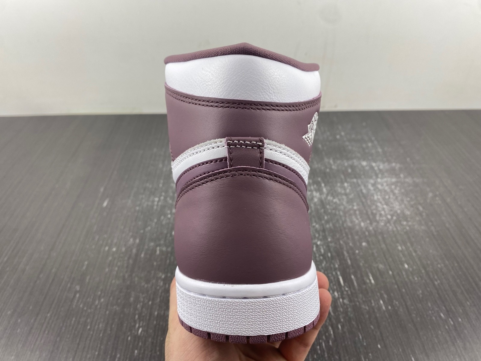 Air Jordan 1 High OG “Sky J Mauve” DZ5485-105
