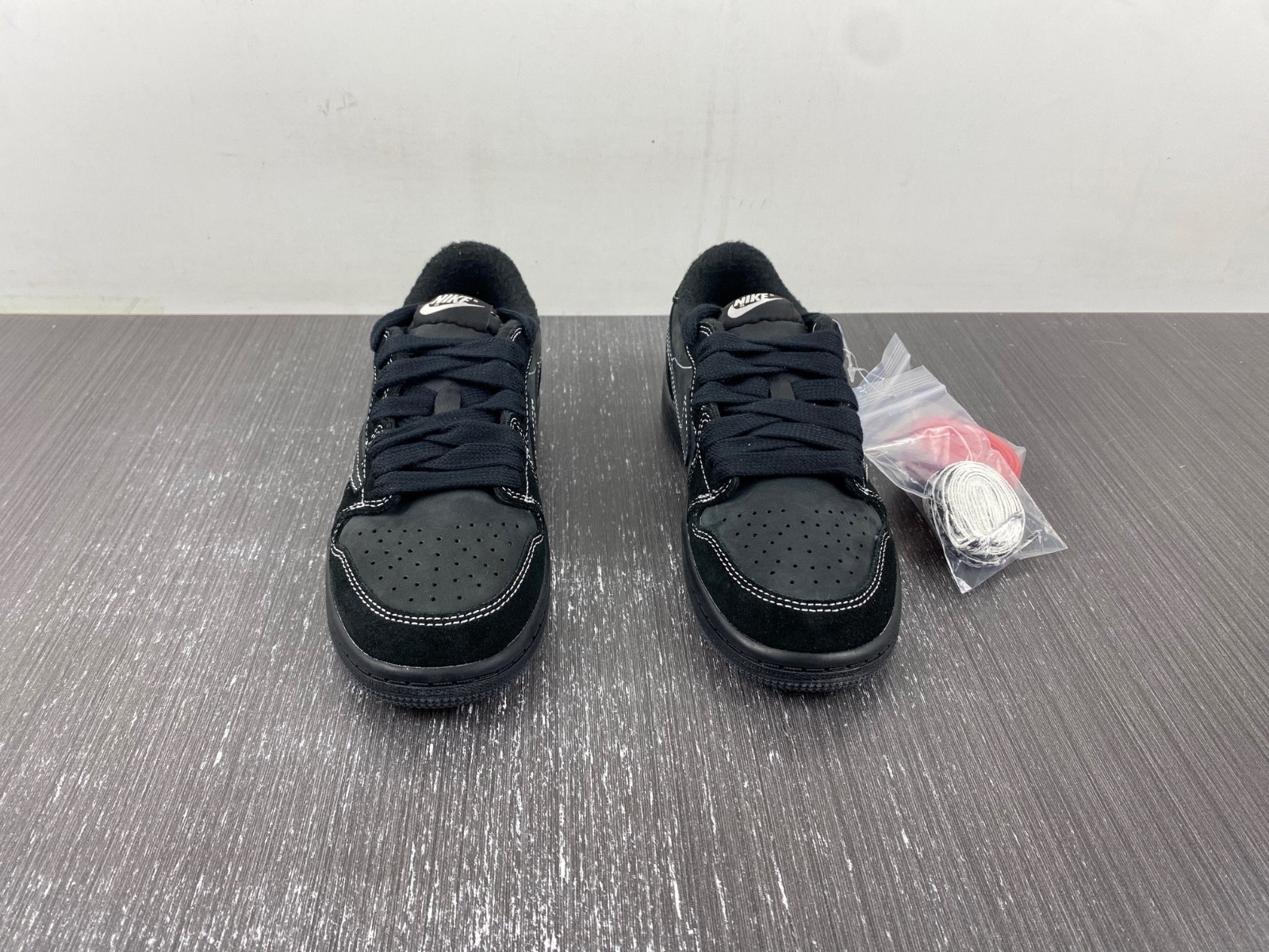 Kids Travis Scott x Air Jordan 1 OG Low DO5442-001