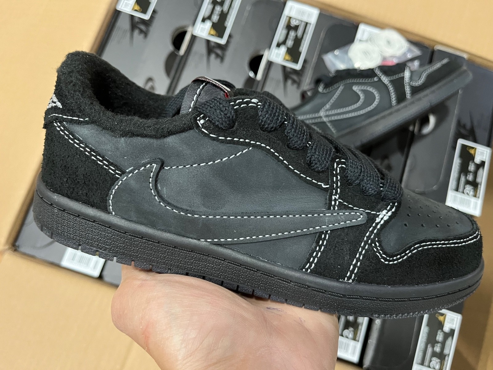Kids Travis Scott x Air Jordan 1 OG Low DO5442-001