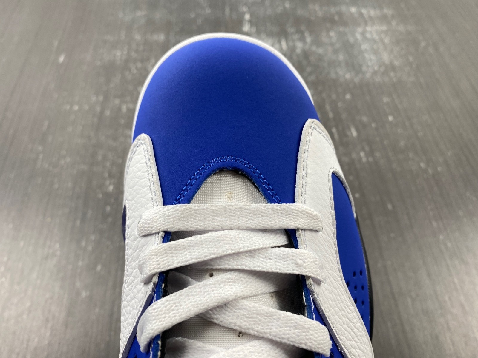 Air Jordan 6 Retro CT8529-140
