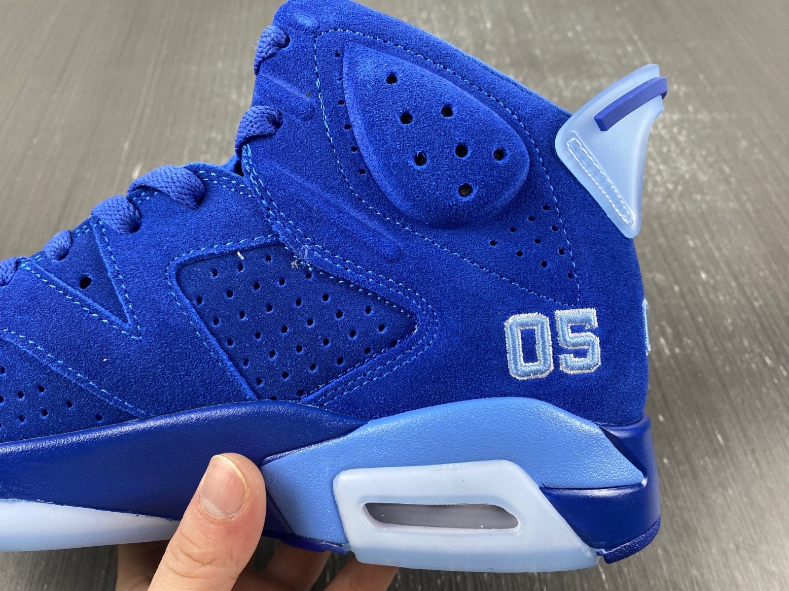 AIR JORDAN 6 CT8529-410