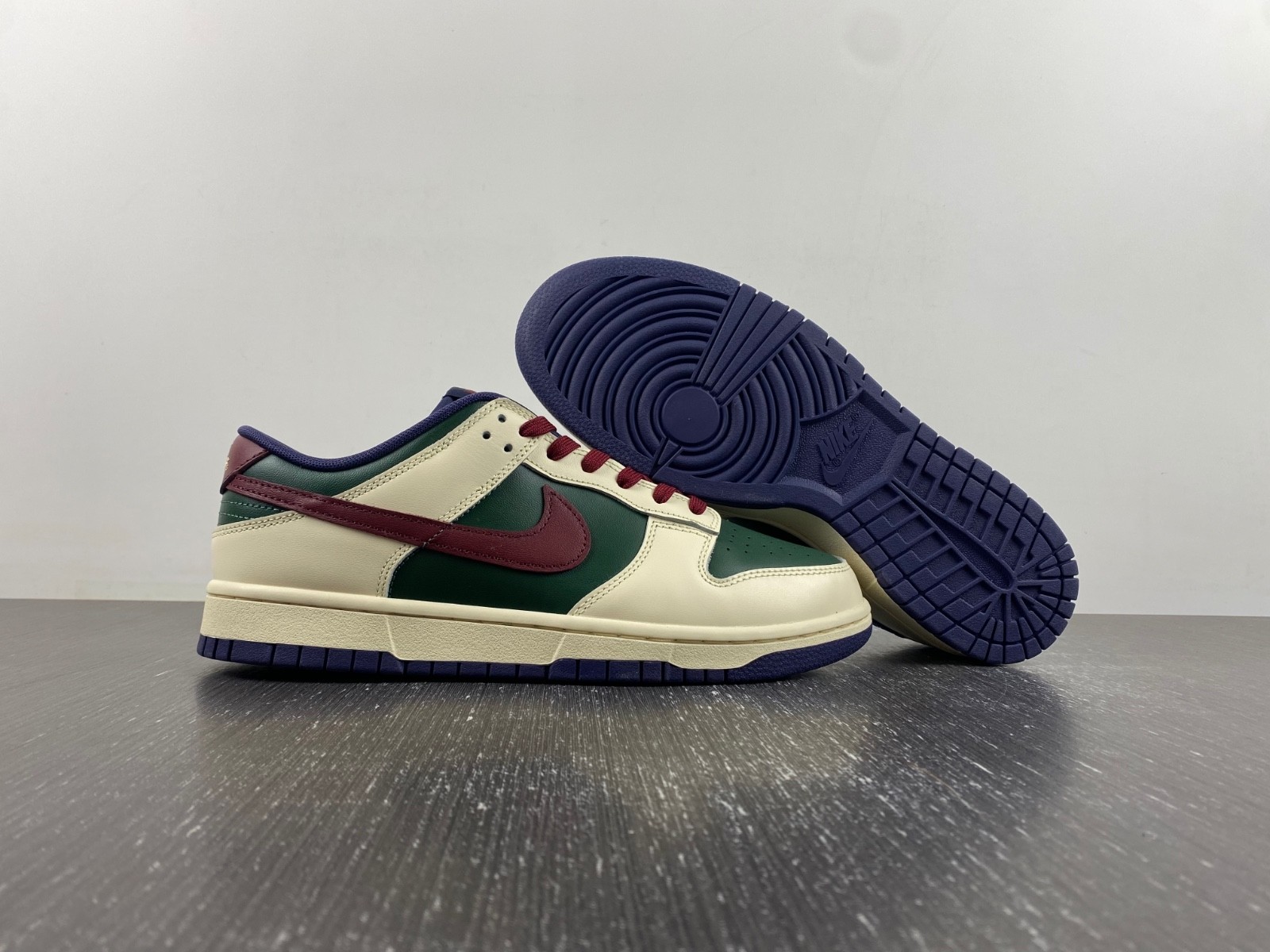 Nike Dunk Low Gorge Green Coconut Milk FV8106-361